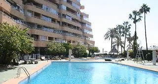 Aguamarina Apts 酒店