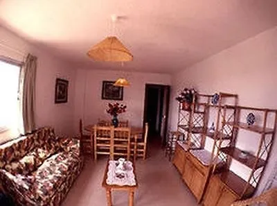 Aguamarina Apts